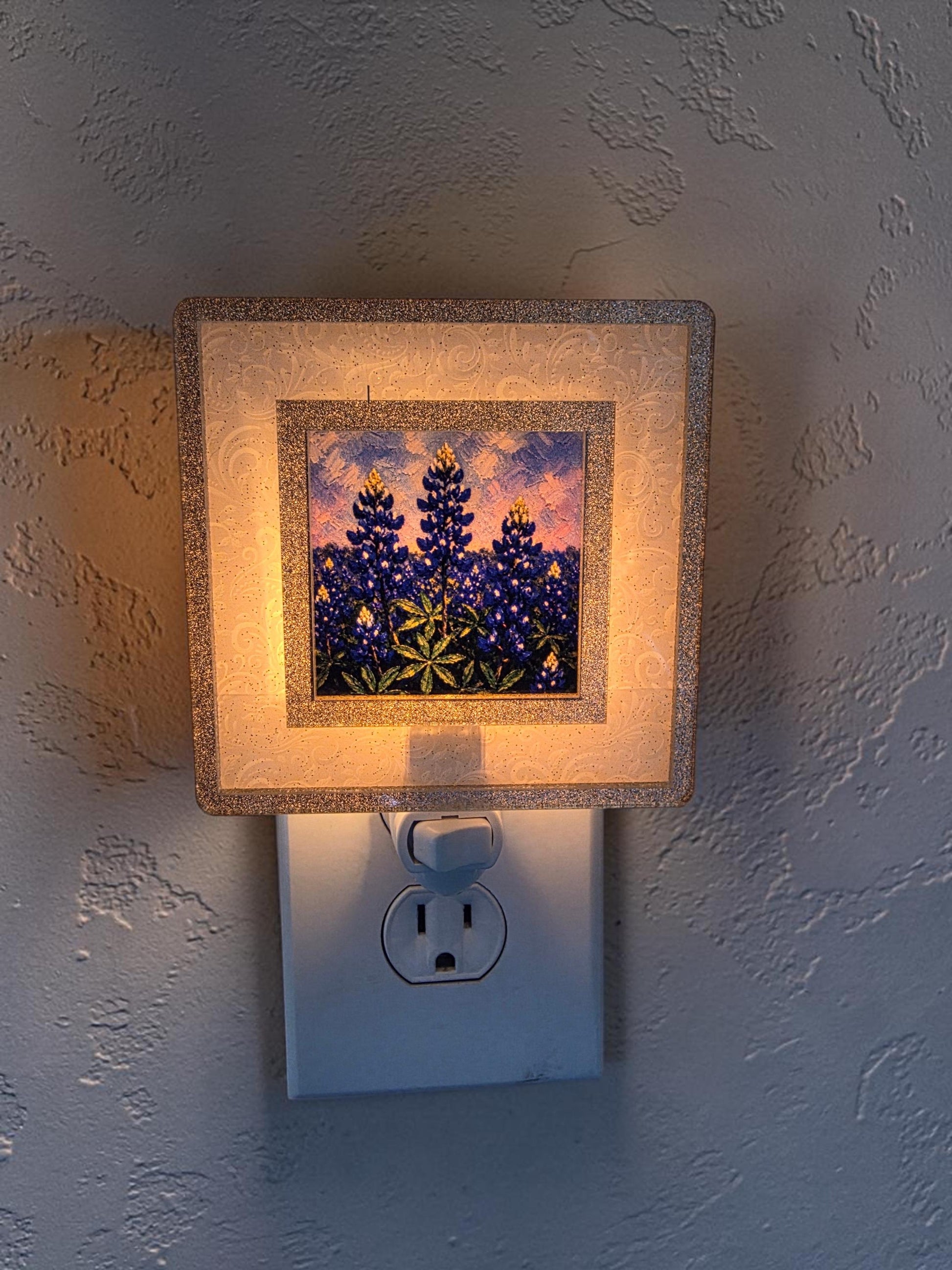 Bluebonnet Field Interchangeable Night Light Art Scene Insert